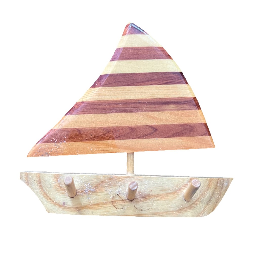 Handcrafted Wooden 3‎ Peg Sailboat Key holder Beach House Cabin 6" H X 5" W 1" D